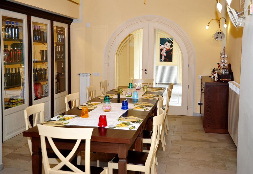 Relais Black Horse Millesimo Exterior foto